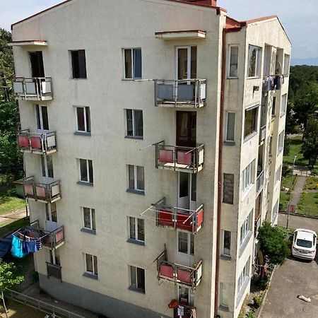 Апарт Отель Pʼotʼi 外观 照片