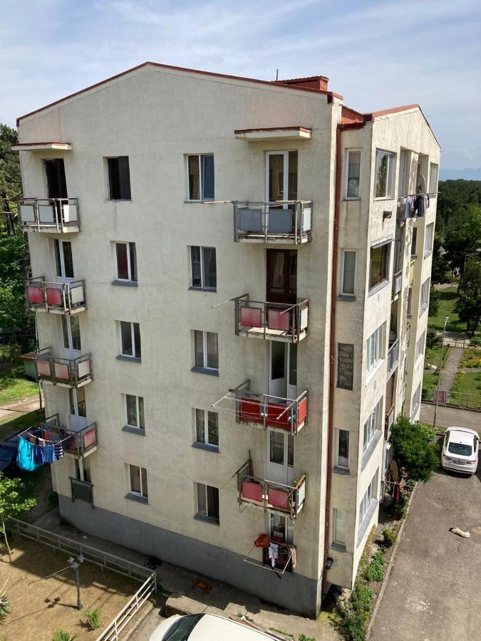 Апарт Отель Pʼotʼi 外观 照片